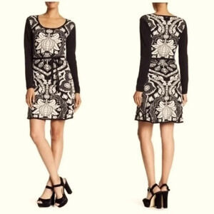 Ricotero Black Cream Graphic Pattern Metallic Intarsia Knit Scoop Neck Dress S